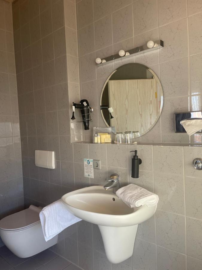 Krystall Hotel Filderstadt Eksteriør billede