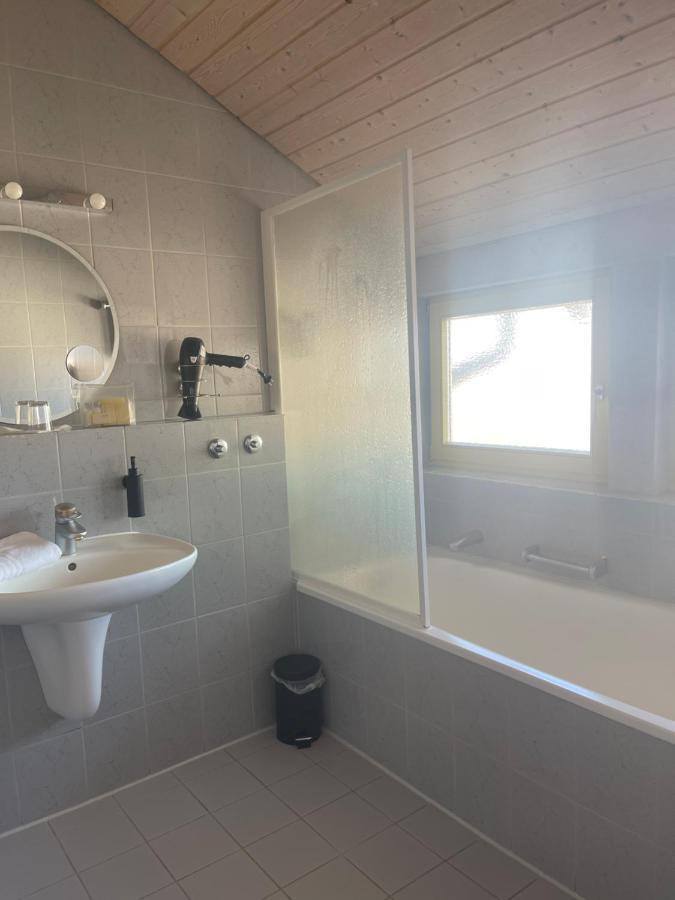 Krystall Hotel Filderstadt Eksteriør billede